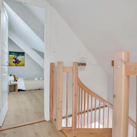 Heimby - Seaside Luxury - Free Parking Apartment *
